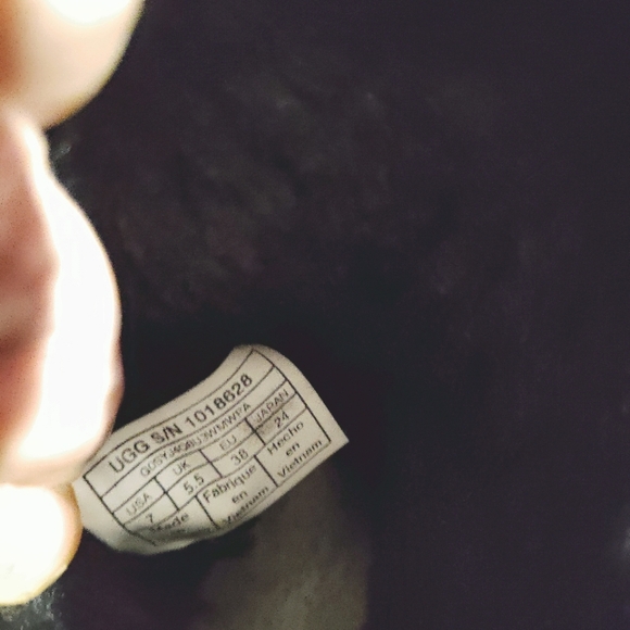 Sz 7 UGG Jaylyn Boots Suede Leather Sheepskin Insole Furry Belted Buckle Boots - Picture 16 of 17